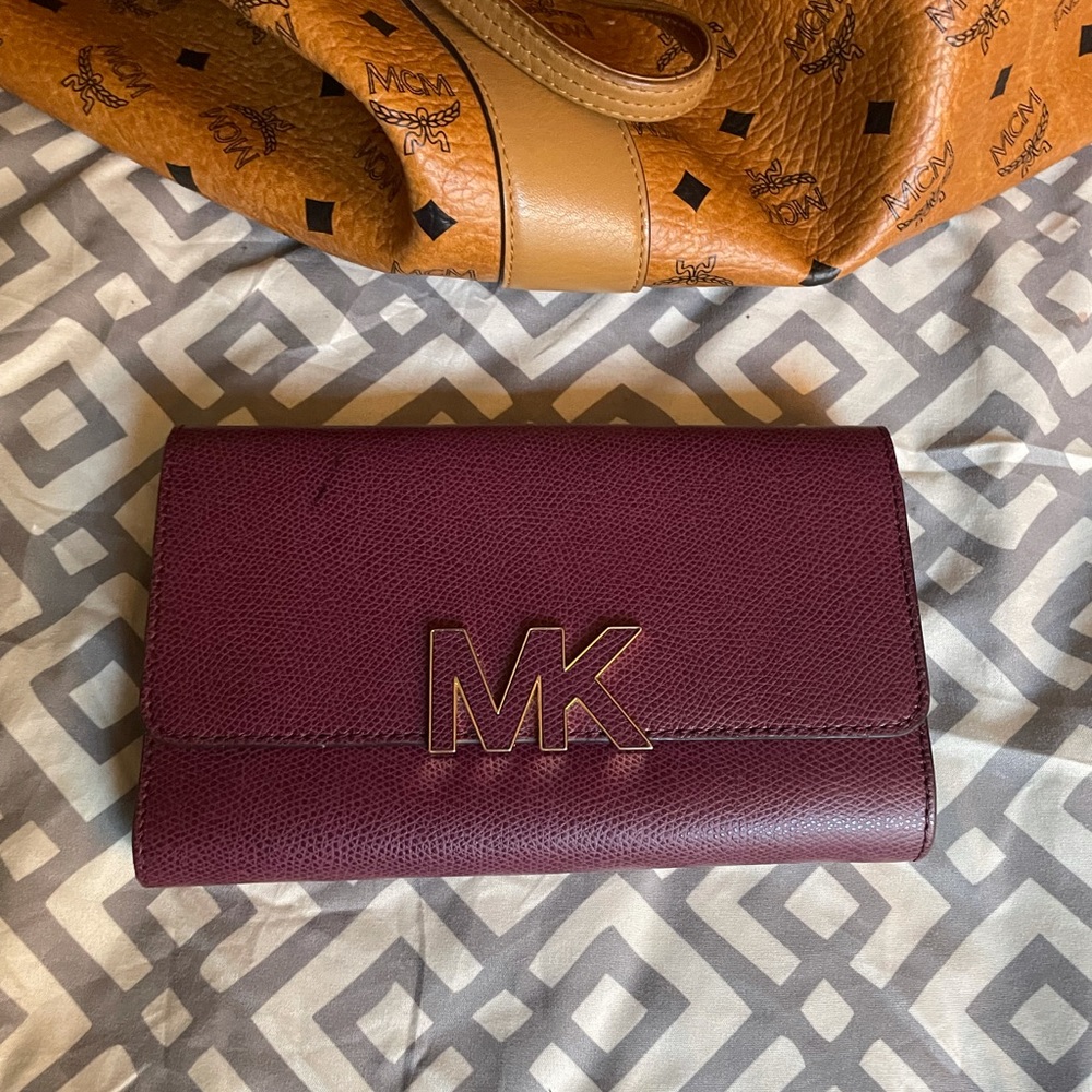 Michael kors wallets 🥰🥰